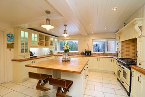 Photo 18- click for photo gallery